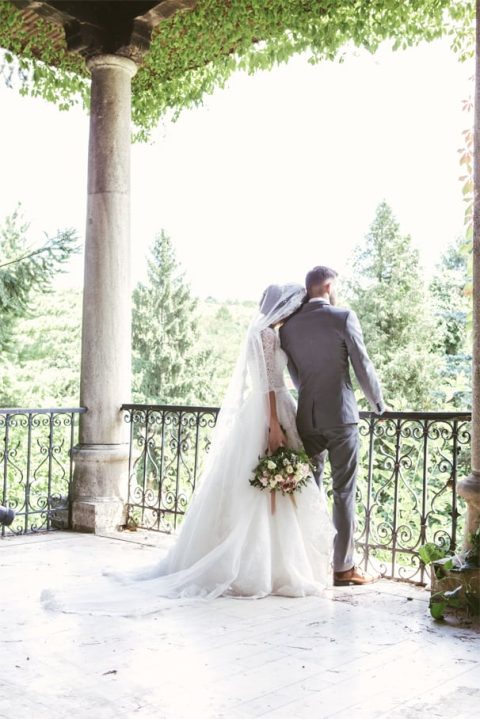 Elegant wedding setup